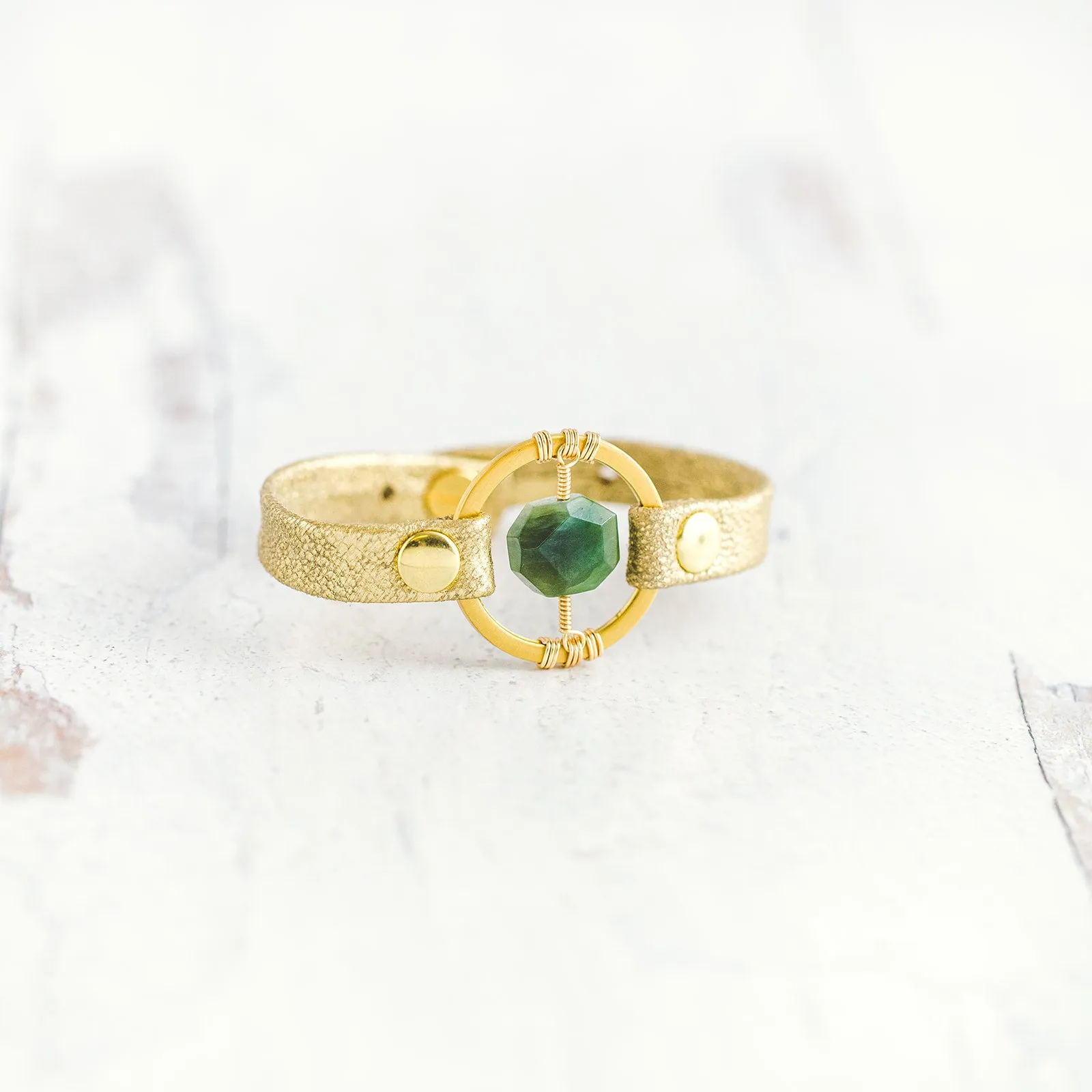 Be the Light Bracelet - Brushed Gold - Jade