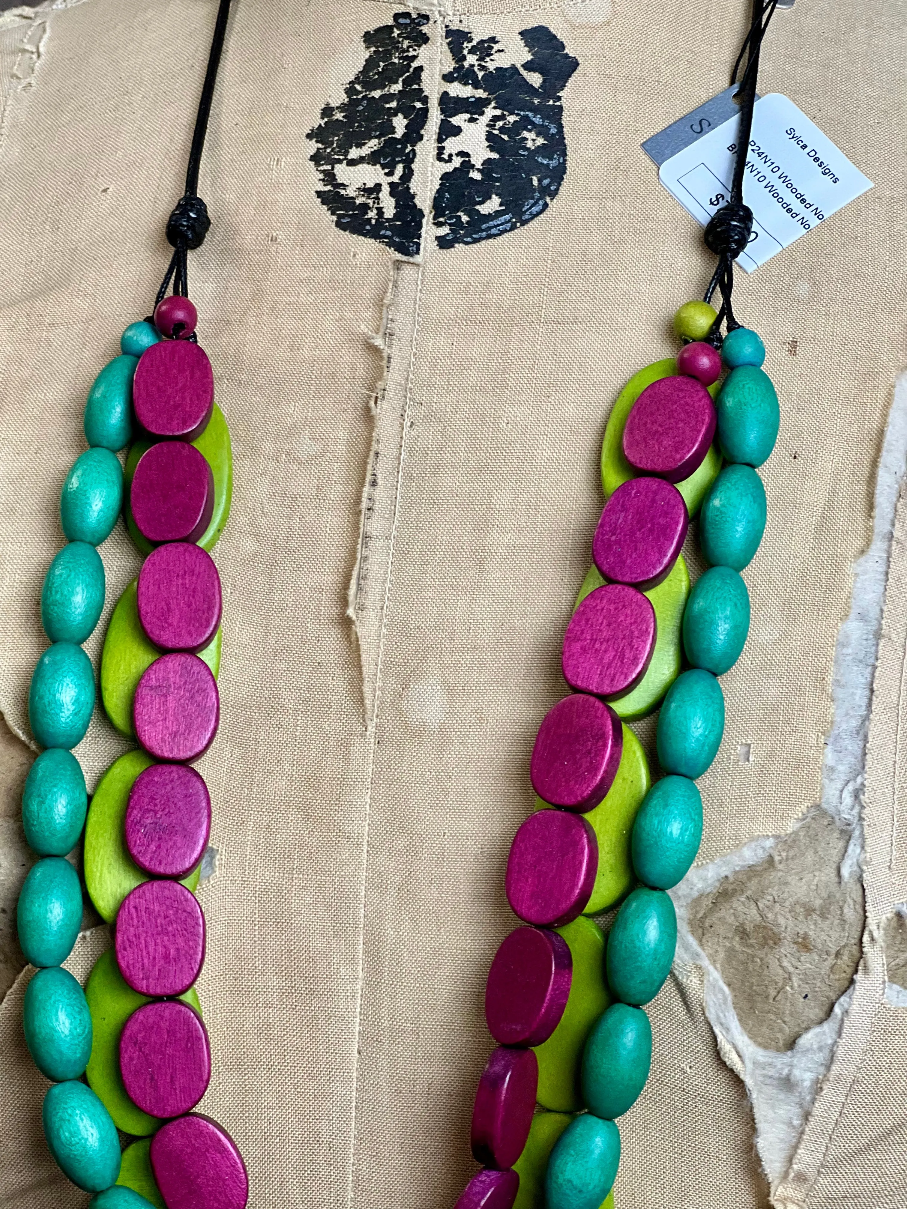 BP24N10 Wooded Nora Necklace
