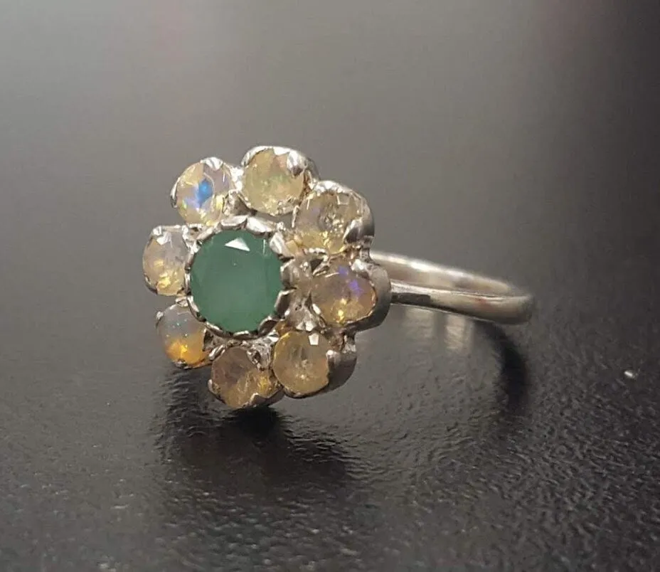 Emerald Flower Ring - Natural Opal Ring - Vintage Cocktail Ring
