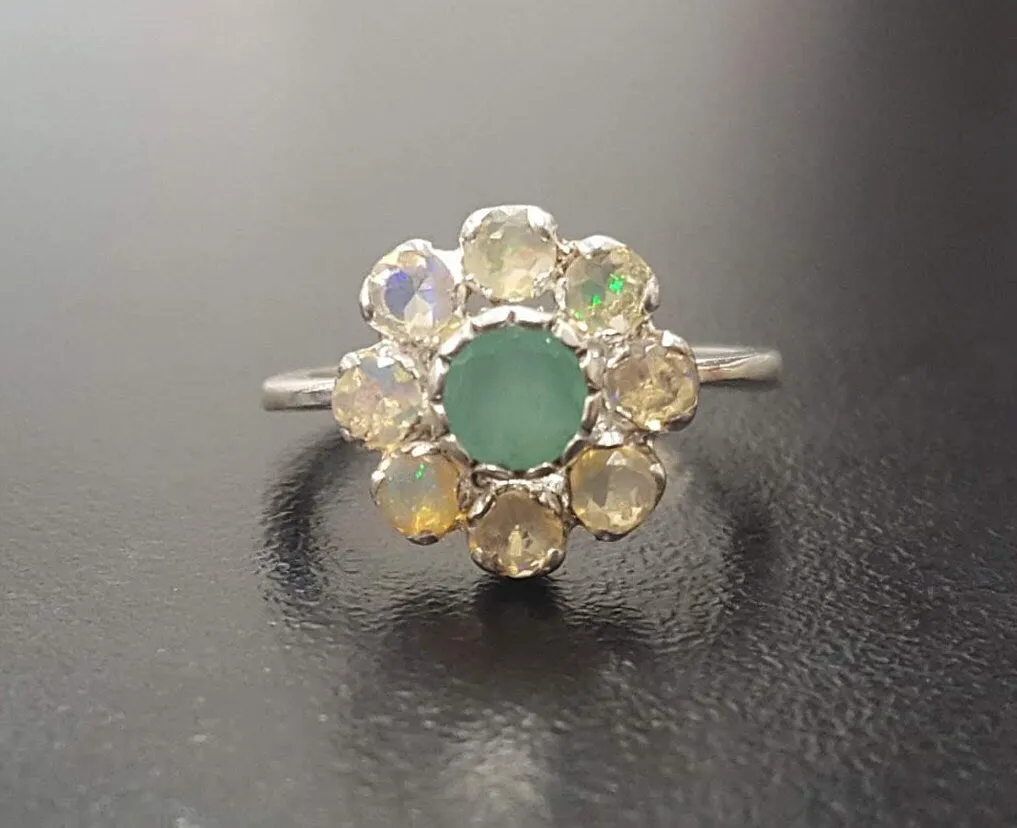 Emerald Flower Ring - Natural Opal Ring - Vintage Cocktail Ring