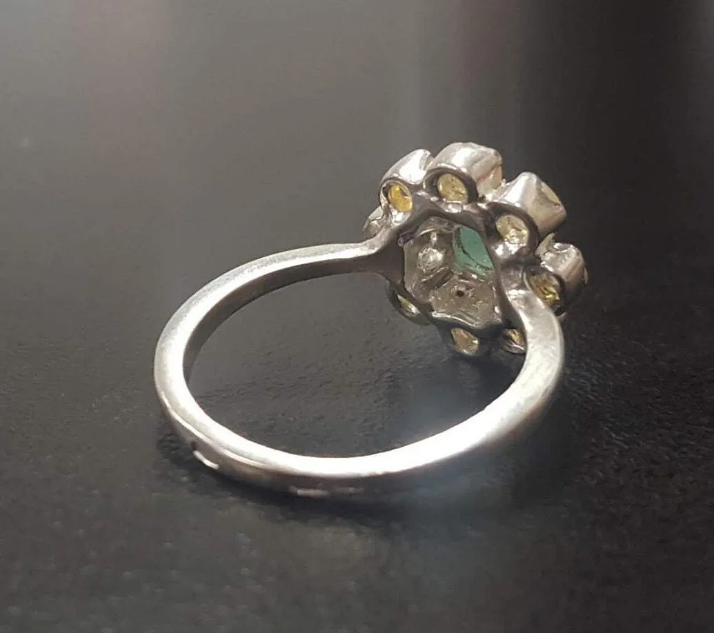 Emerald Flower Ring - Natural Opal Ring - Vintage Cocktail Ring