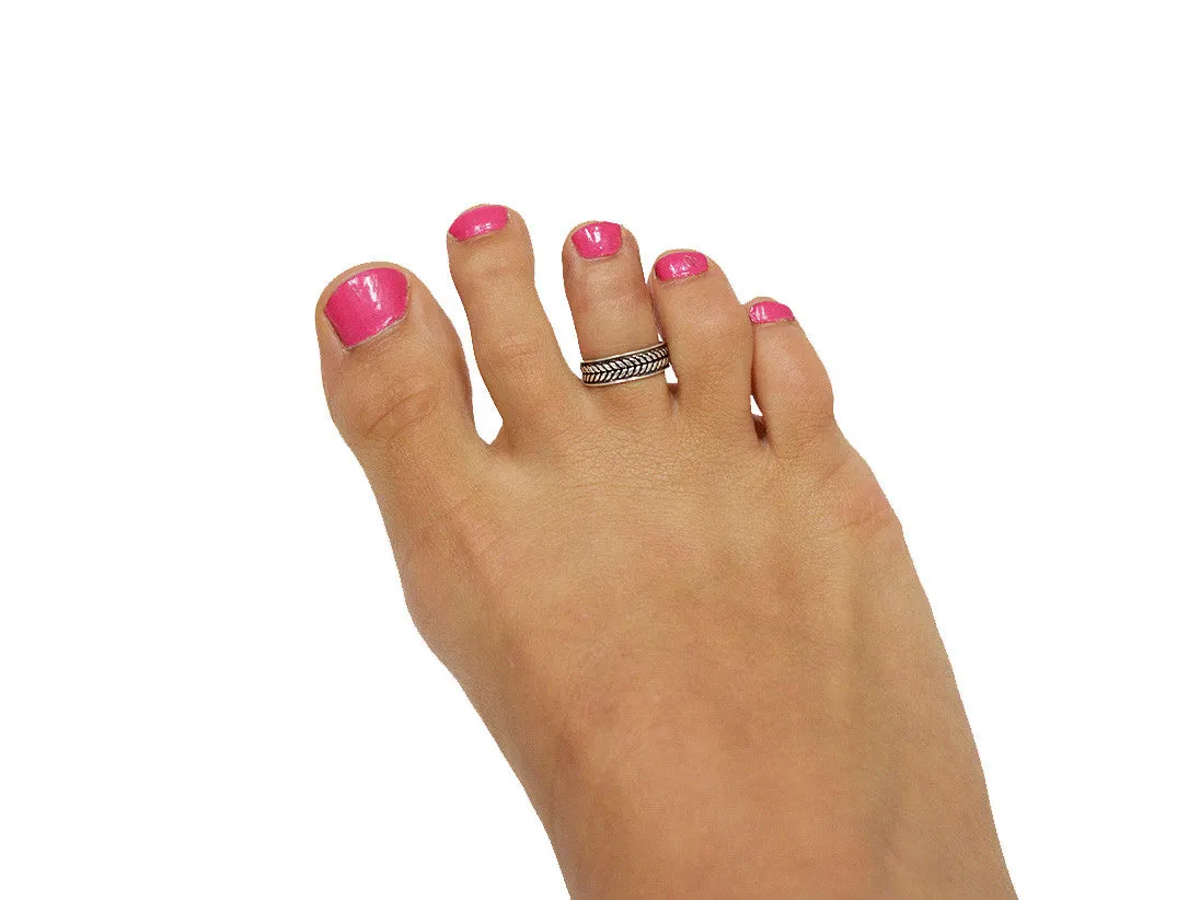 Laurel Leaf Toe Ring - Sterling Silver
